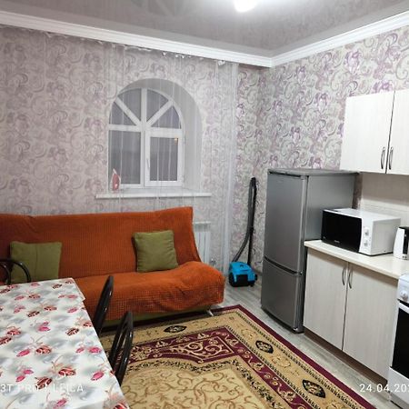 Уютная Квартира Комфорт Класса76 Akmola Esterno foto