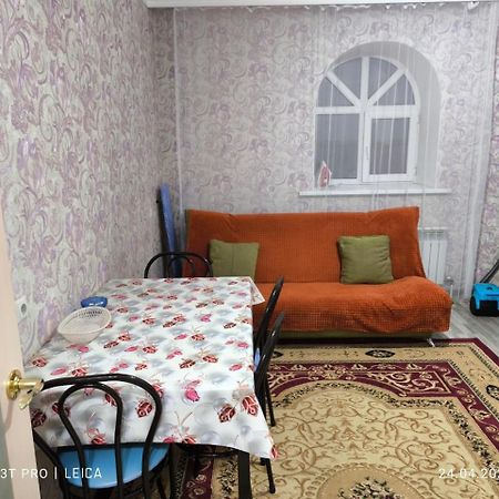 Уютная Квартира Комфорт Класса76 Akmola Esterno foto