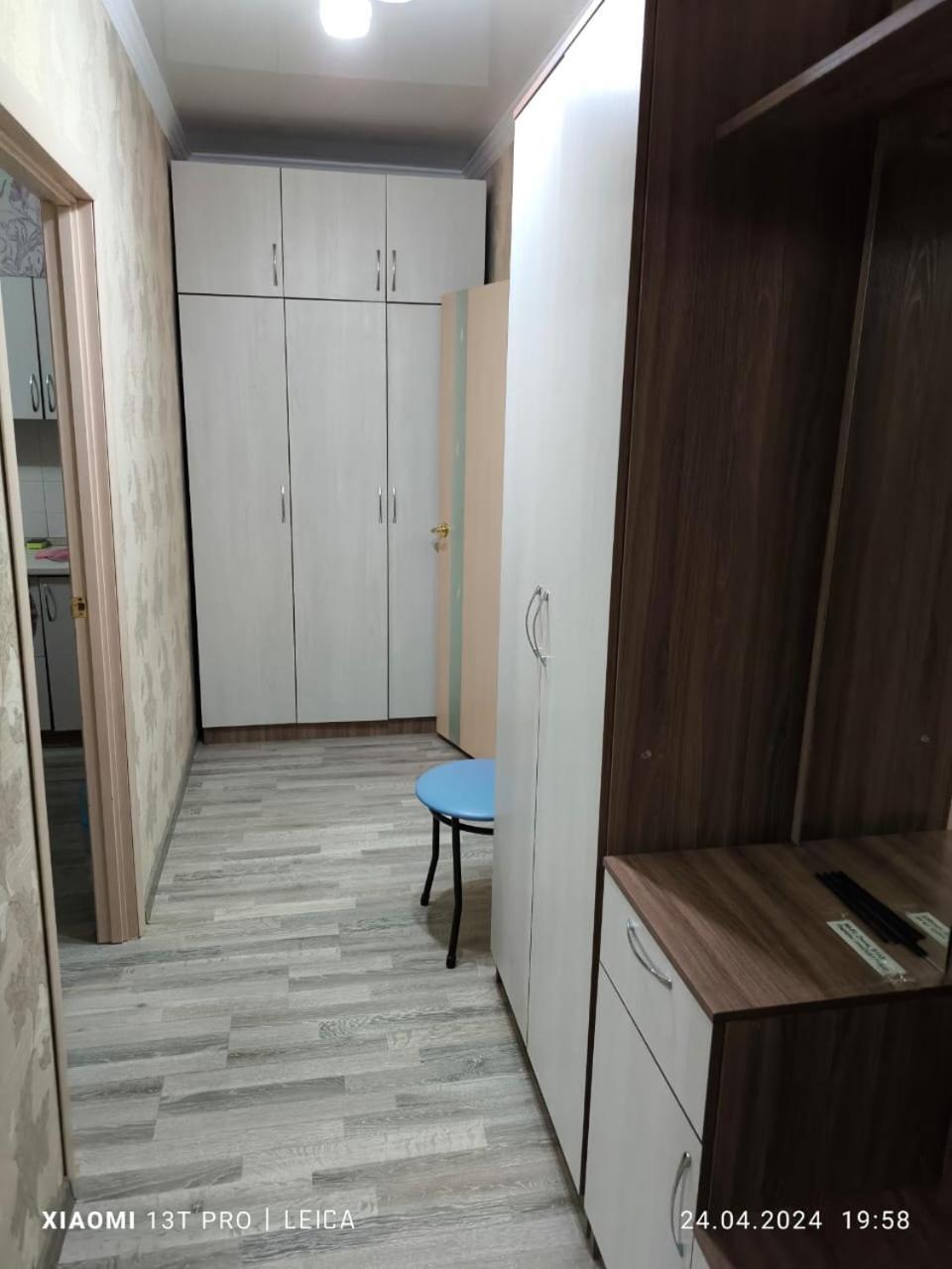Уютная Квартира Комфорт Класса76 Akmola Esterno foto