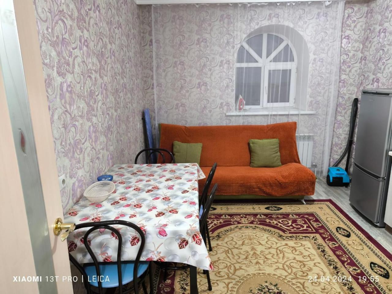Уютная Квартира Комфорт Класса76 Akmola Esterno foto