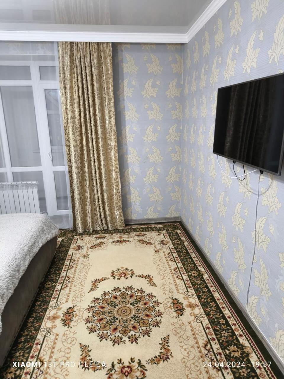 Уютная Квартира Комфорт Класса76 Akmola Esterno foto