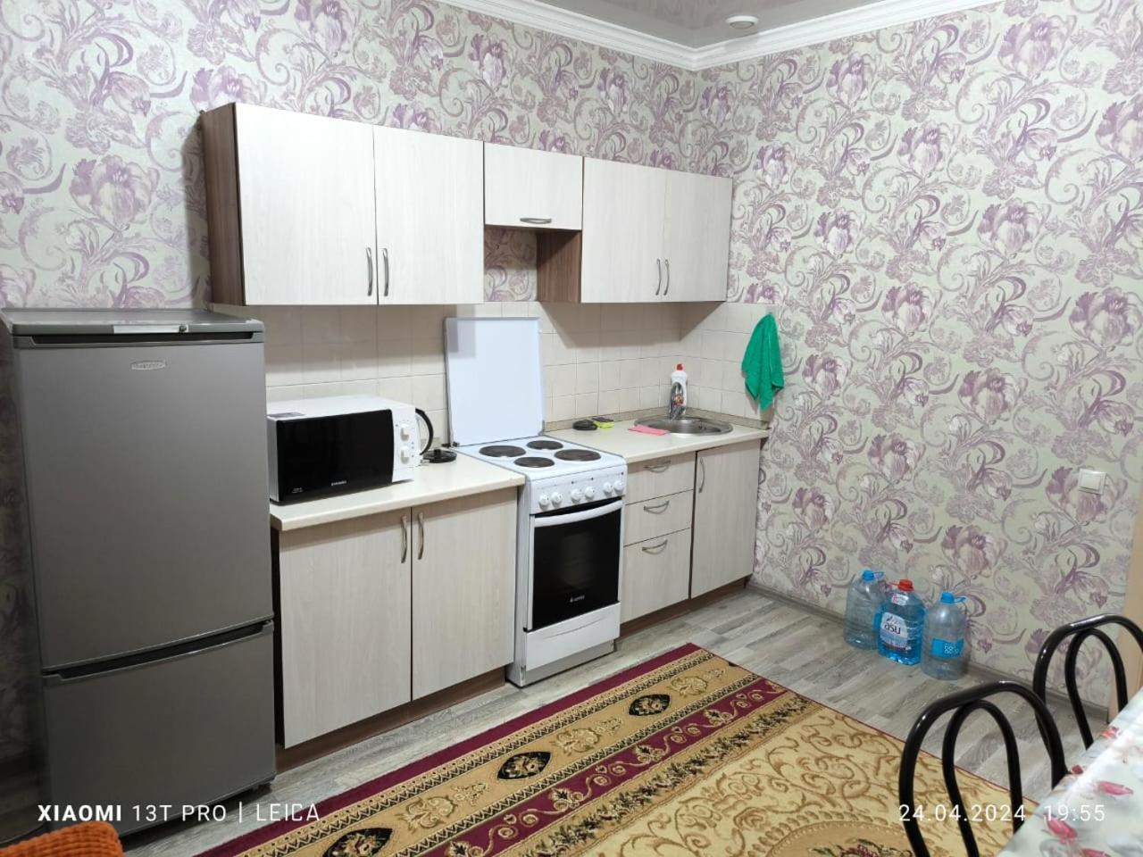 Уютная Квартира Комфорт Класса76 Akmola Esterno foto